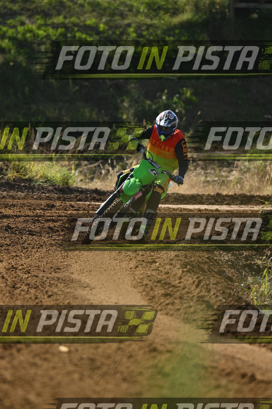 GREEN KAWA - LEATT VERDE ROSSO · DSH_0271