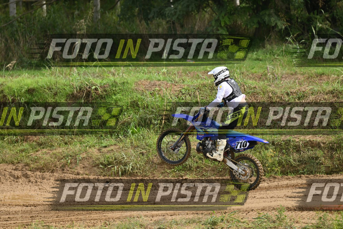710 · DSH_0273