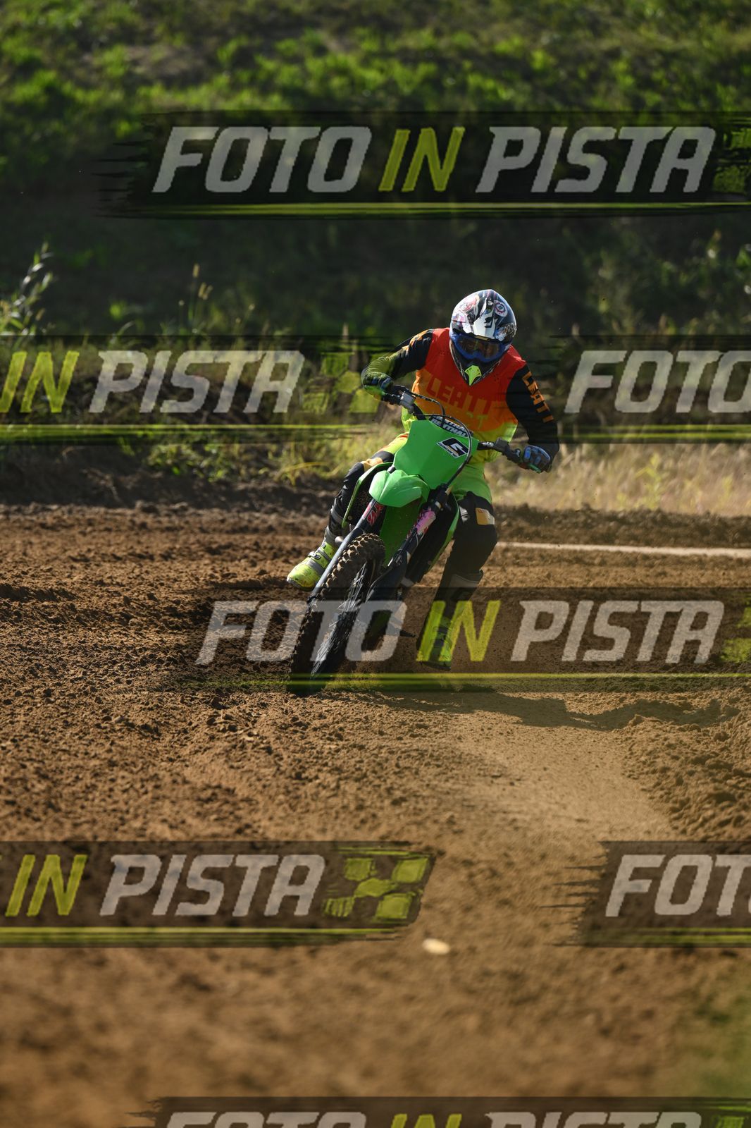 GREEN KAWA - LEATT VERDE ROSSO · DSH_0273