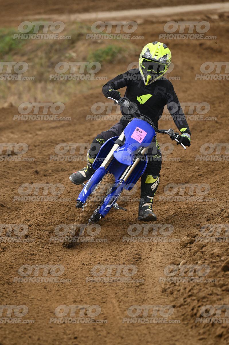YAMAHA YZ -45F blue - Yellow Helmet · DSH_0285
