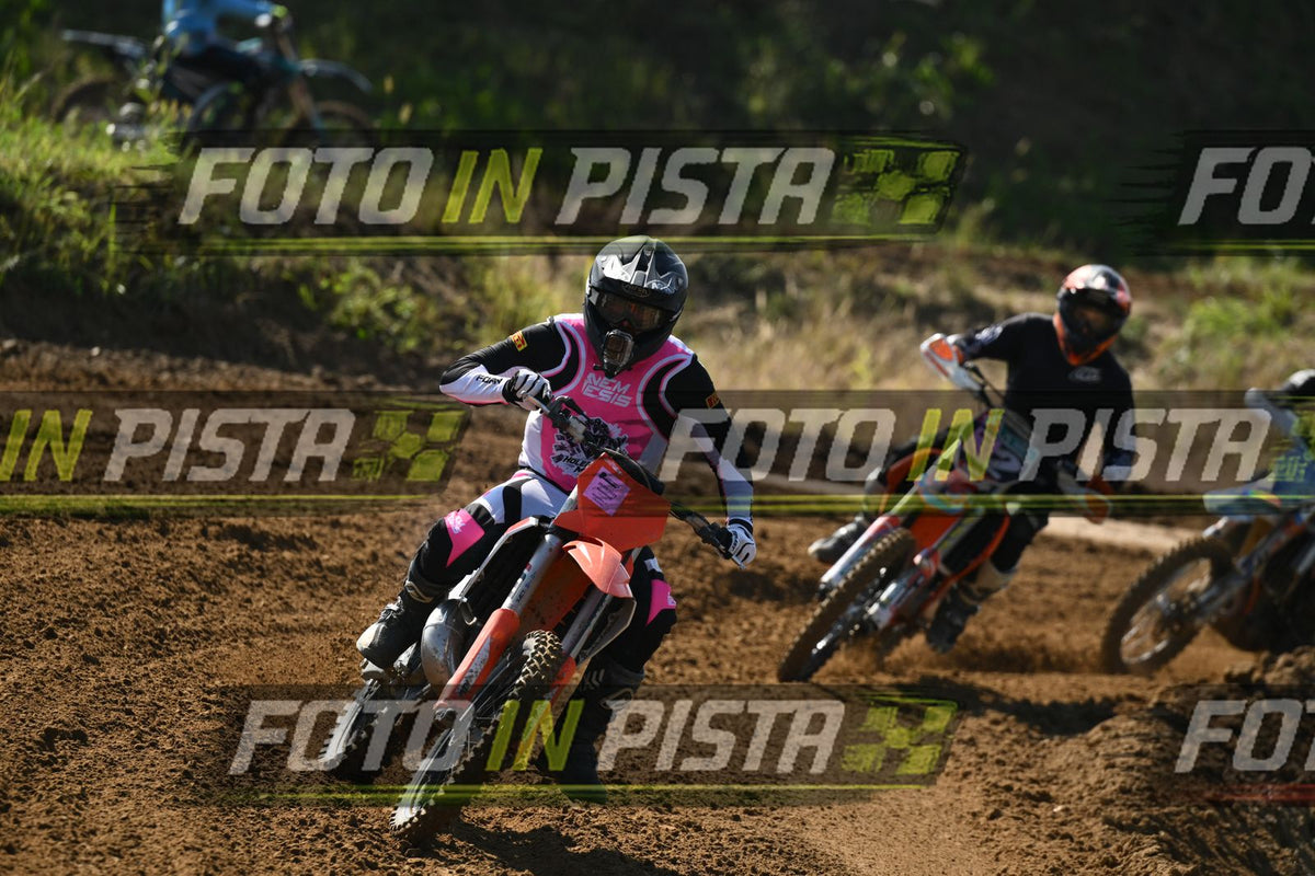 KTM - PINK WHITE SHIRT · DSH_0325