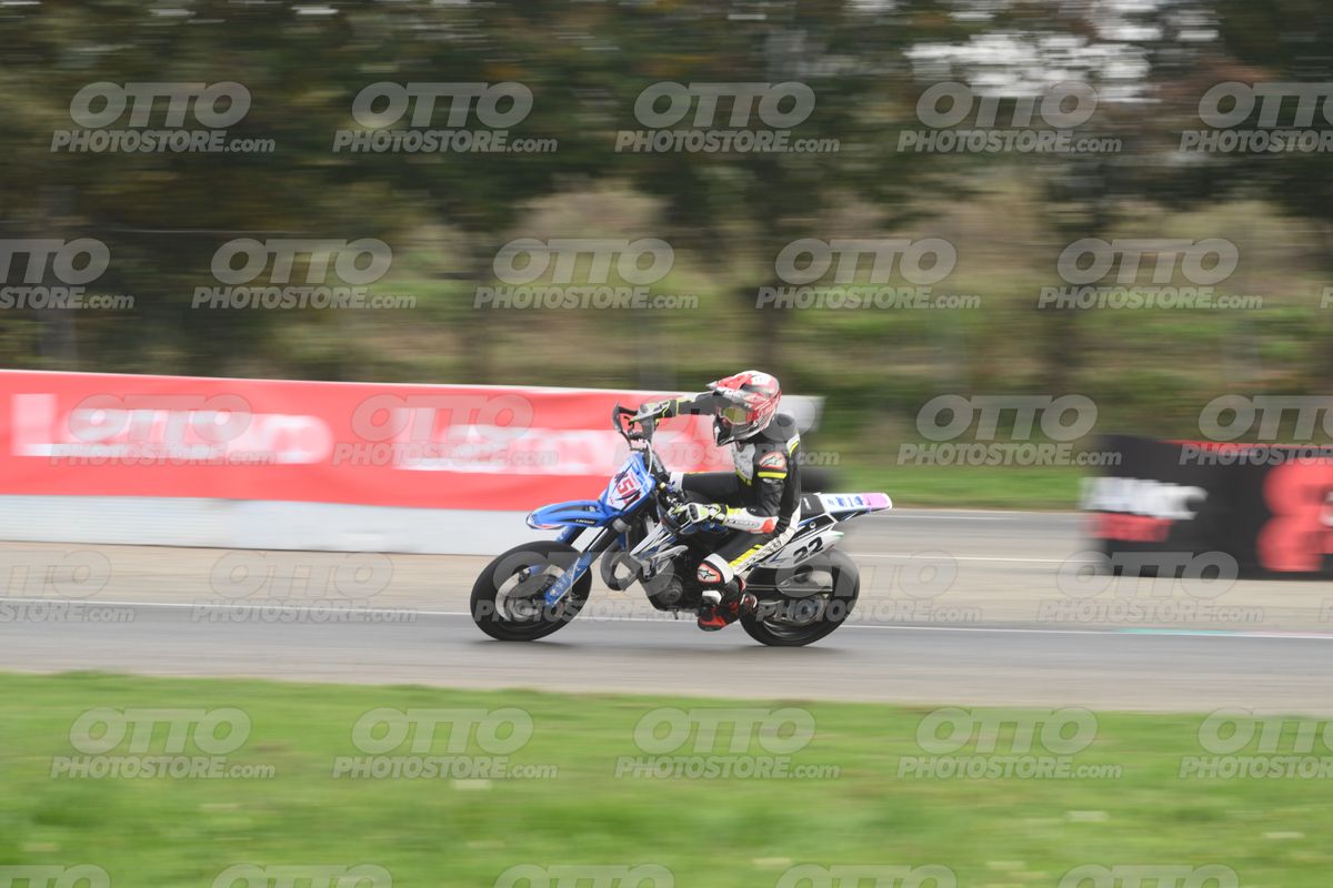 SUPERMOTO 22 · DSH_0332