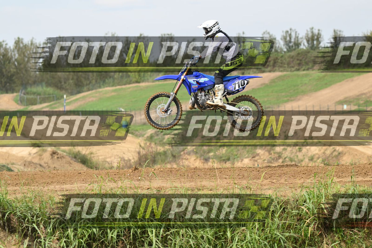 710 · DSH_0337