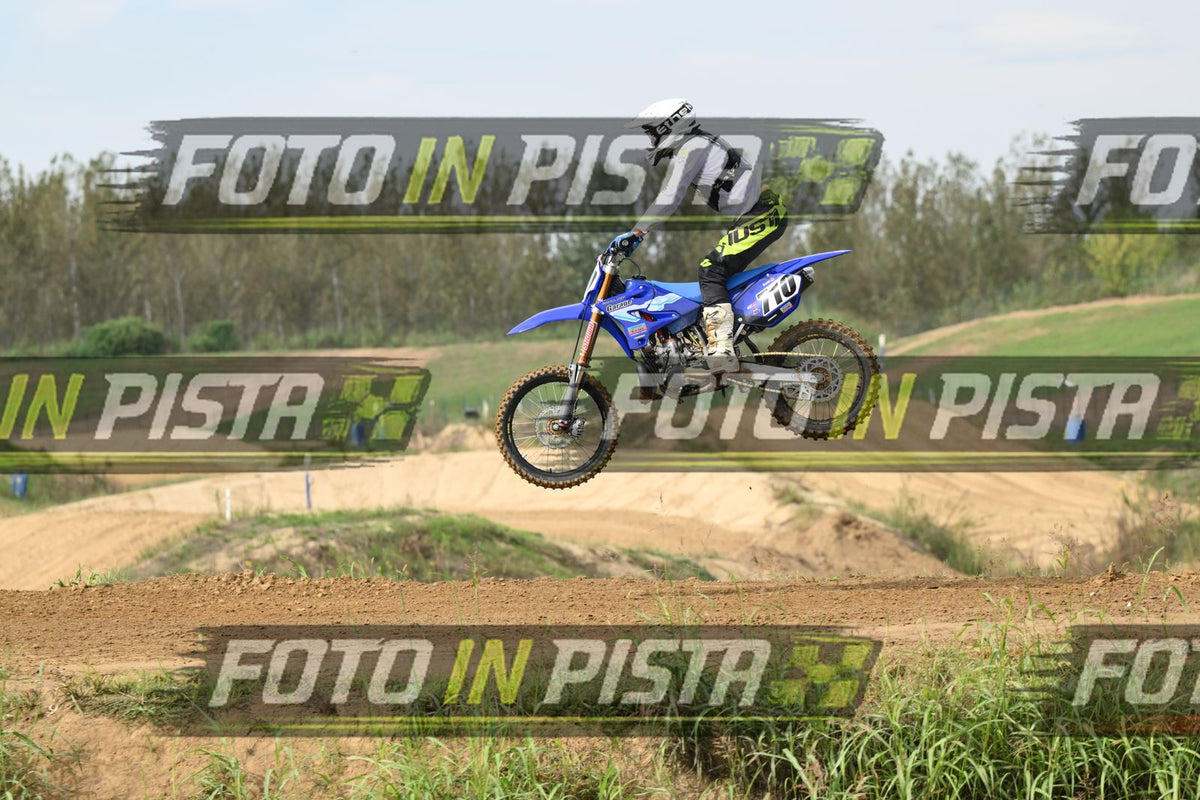710 · DSH_0340