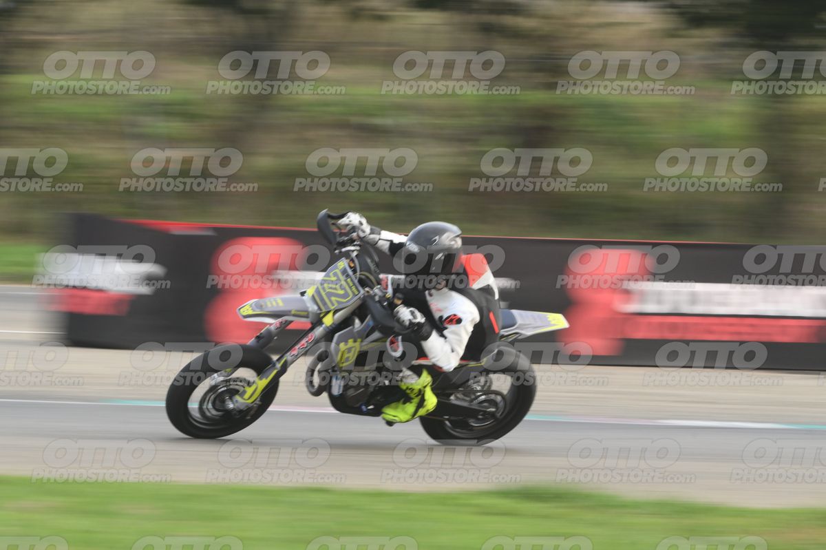 SUPERMOTO 22 · DSH_0342