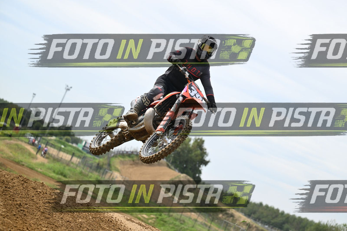 39 · DSH_0350