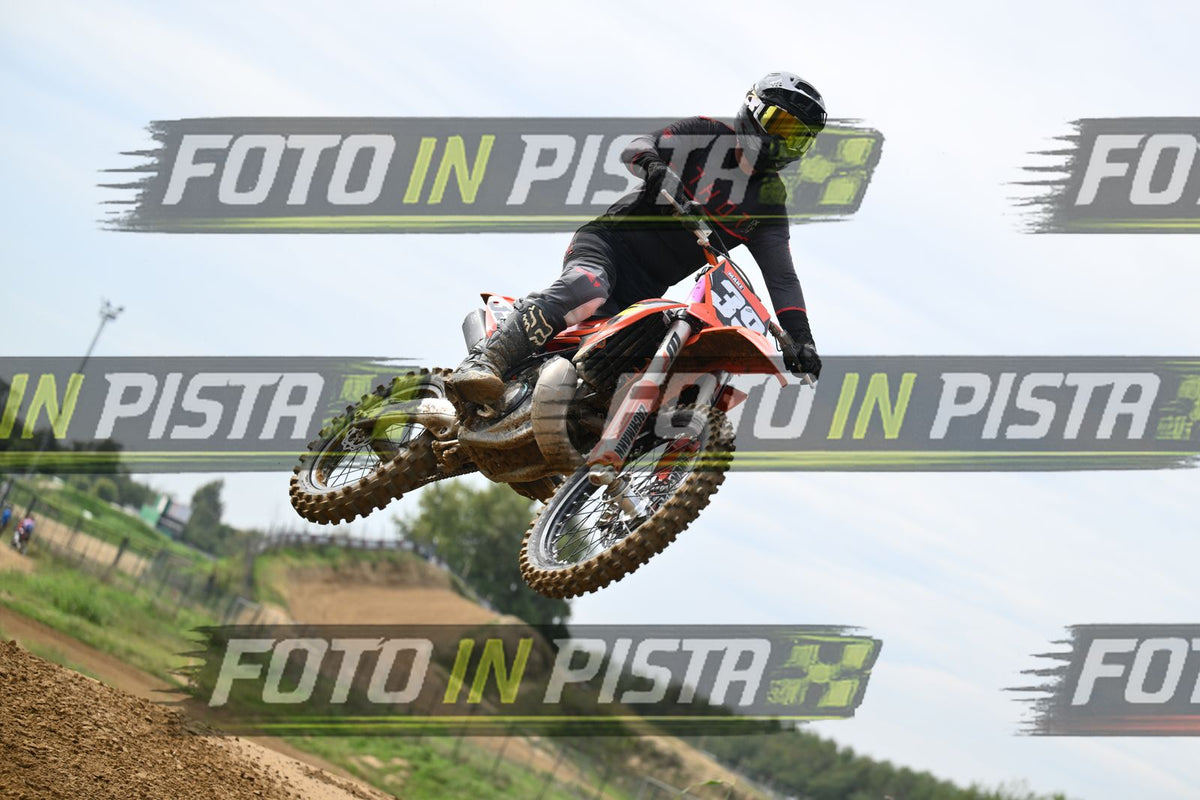39 · DSH_0351