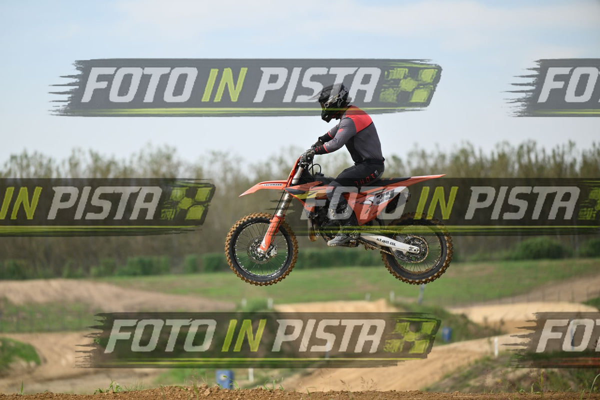 39 · DSH_0368