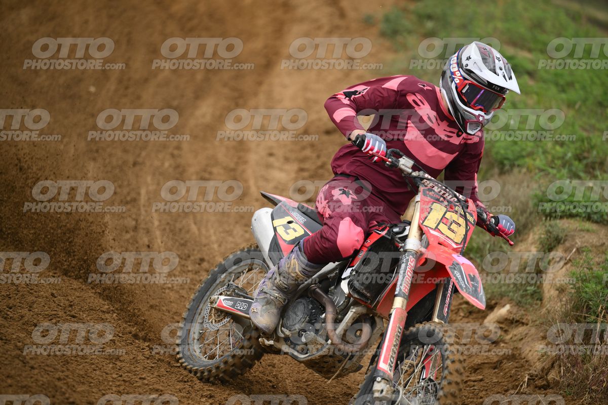 13 · DSH_0377