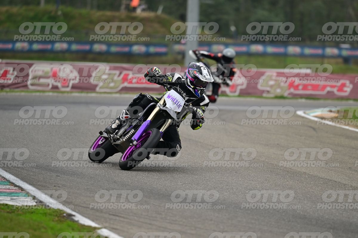 SUPERMOTO WHEELE · DSH_0388