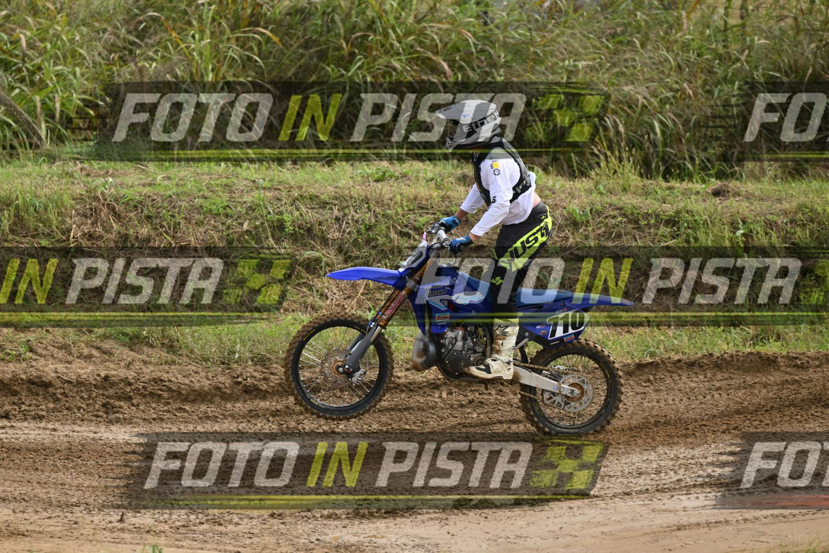 710 · DSH_0389