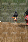 KTM EXC ORANGE - BLACK SUIT WITH WHITE GRAPHICS - BLACK HELMET WITH GOGGLES - FLUO YELLOW BOOTS · DSH_0395