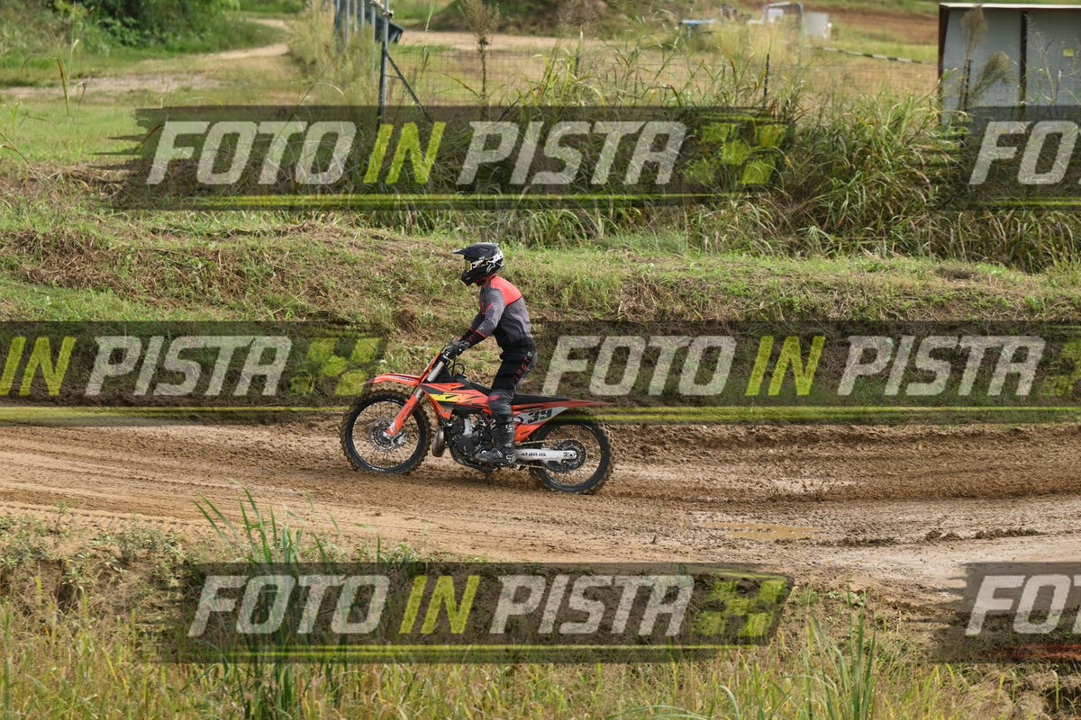 39 · DSH_0407