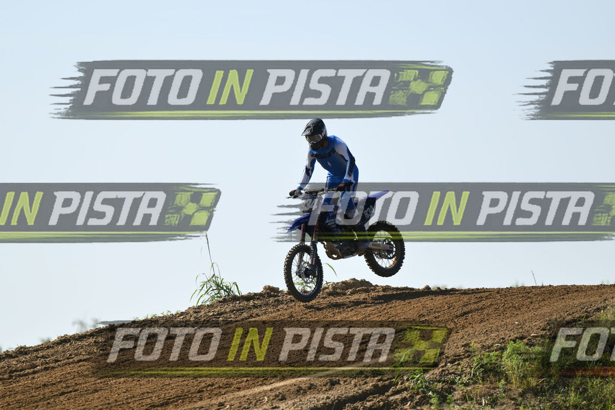 834 · DSH_0411