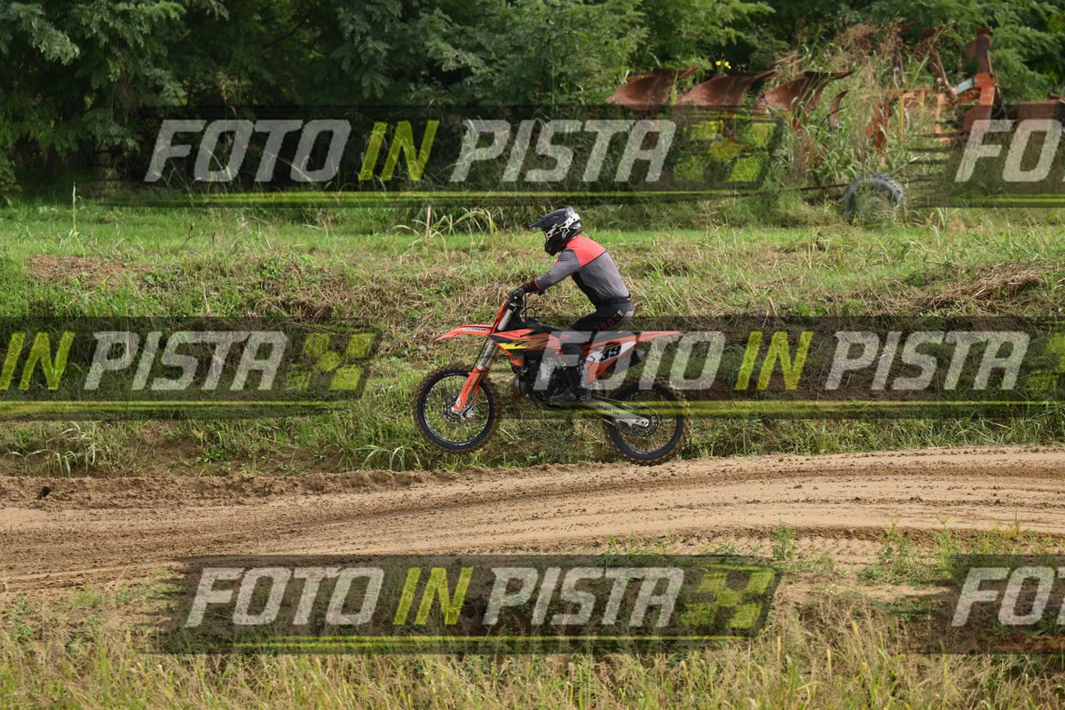 39 · DSH_0413