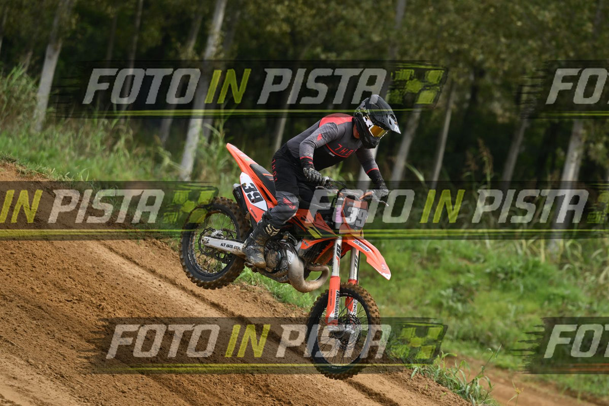39 · DSH_0460