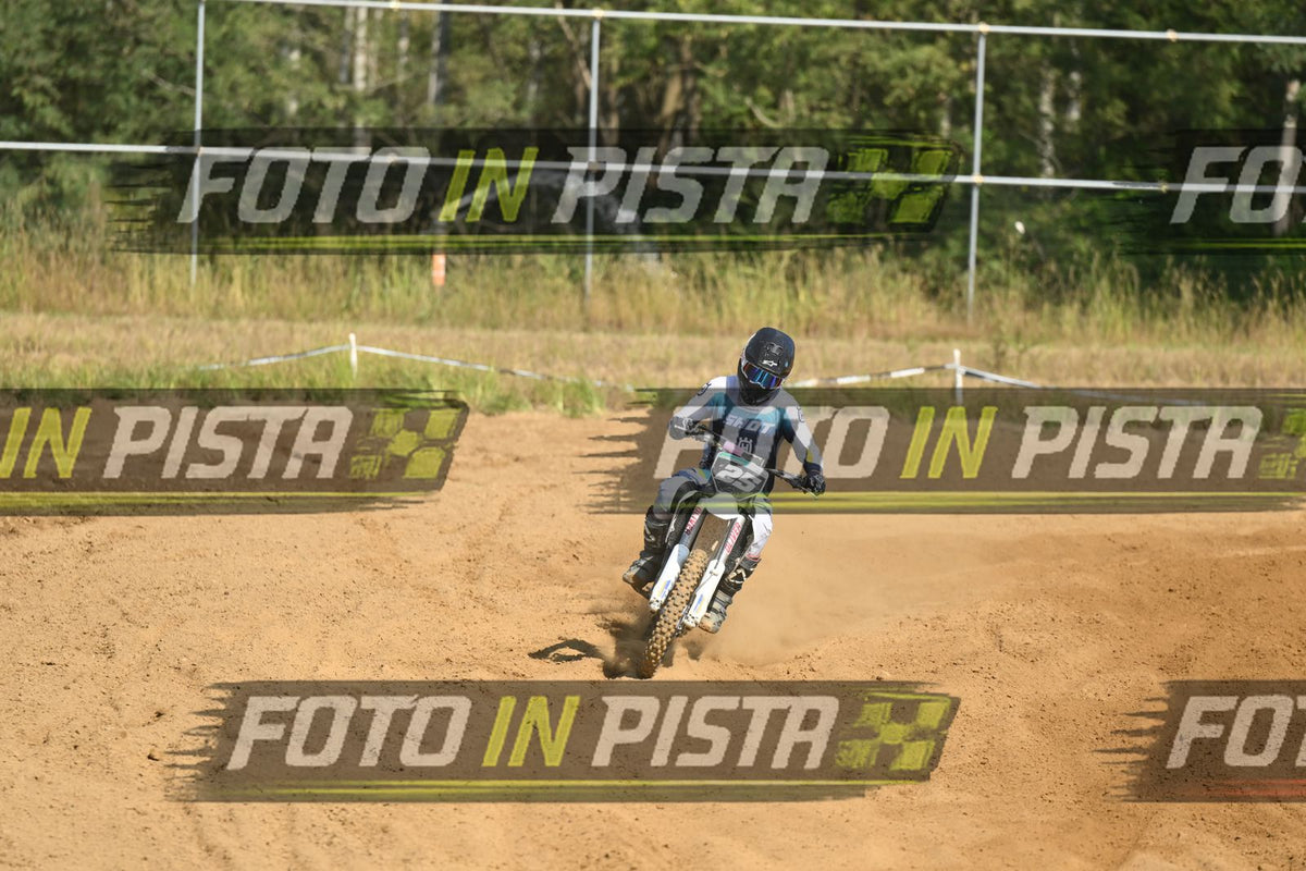 25 · DSH_0494