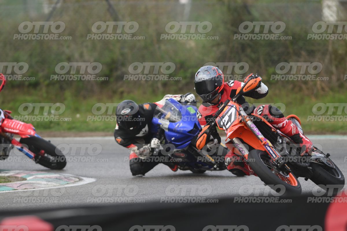SUPERMOTO 27 · DSH_0524