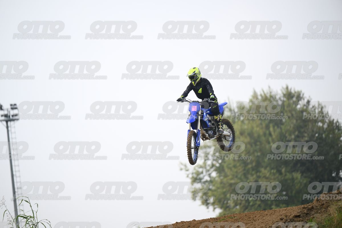 YAMAHA YZ -45F blue - Yellow Helmet · DSH_0582