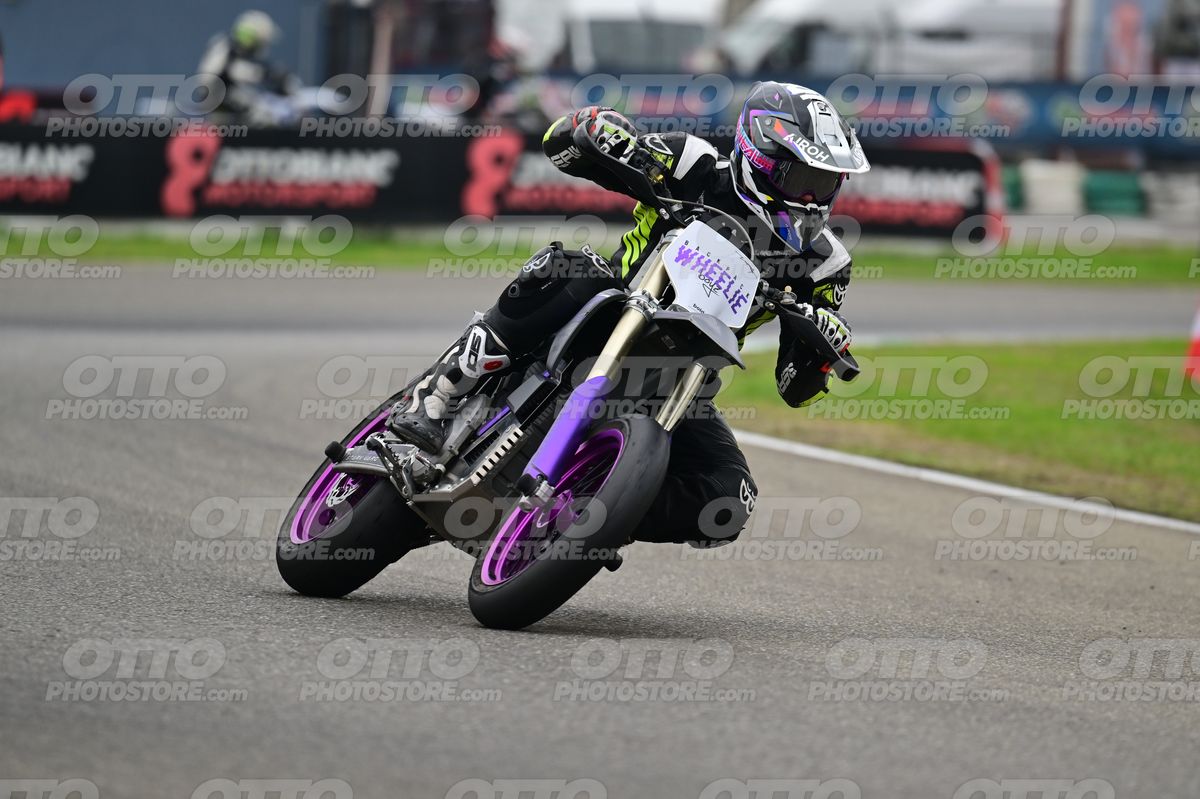 SUPERMOTO WHEELE · DSH_0584