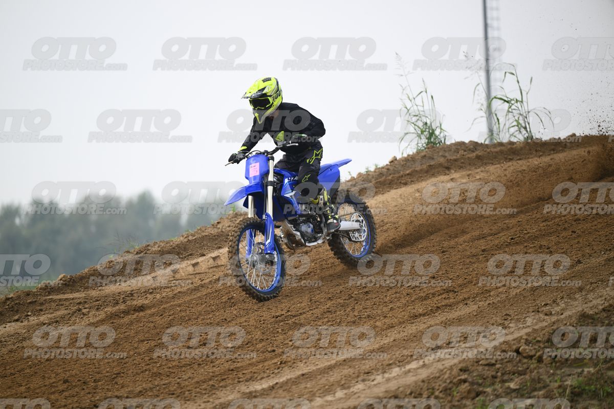 YAMAHA YZ -45F blue - Yellow Helmet · DSH_0585