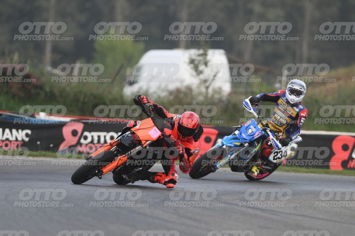 SUPERMOTO 0 KTM Aplinestar Red Suite · DSH_0629