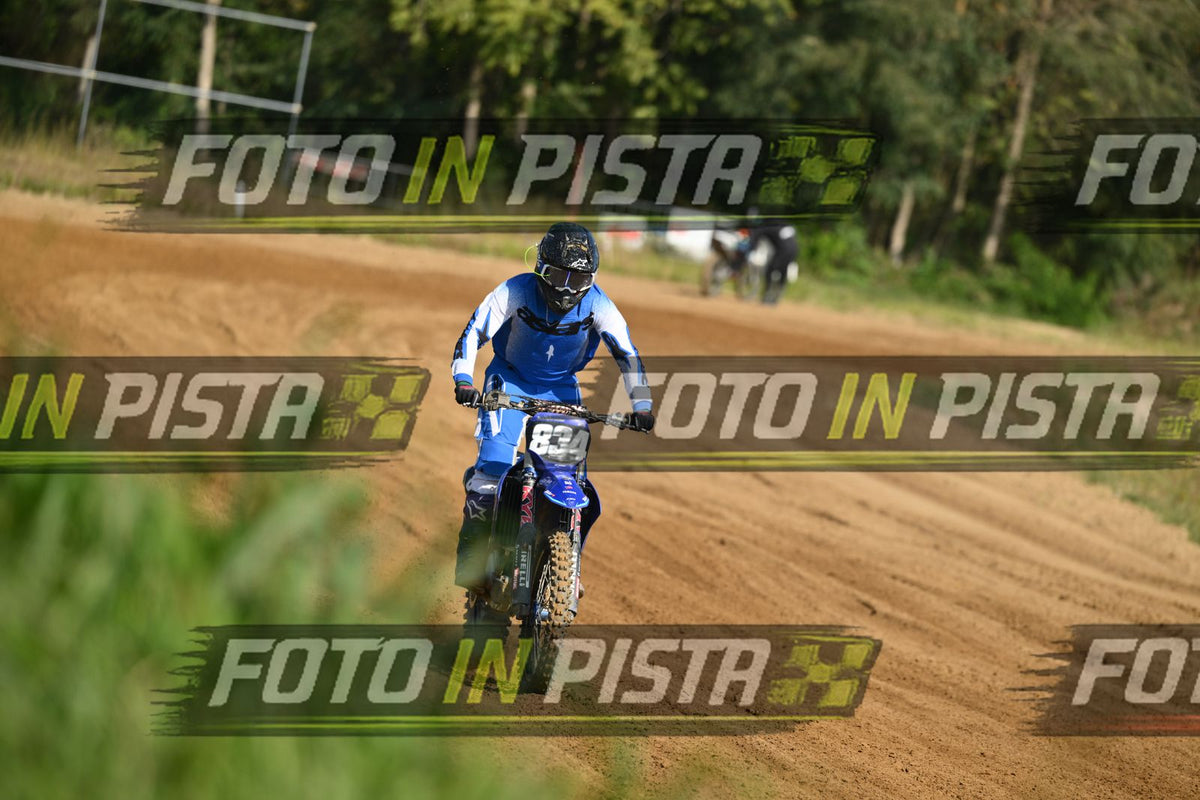834 · DSH_0639