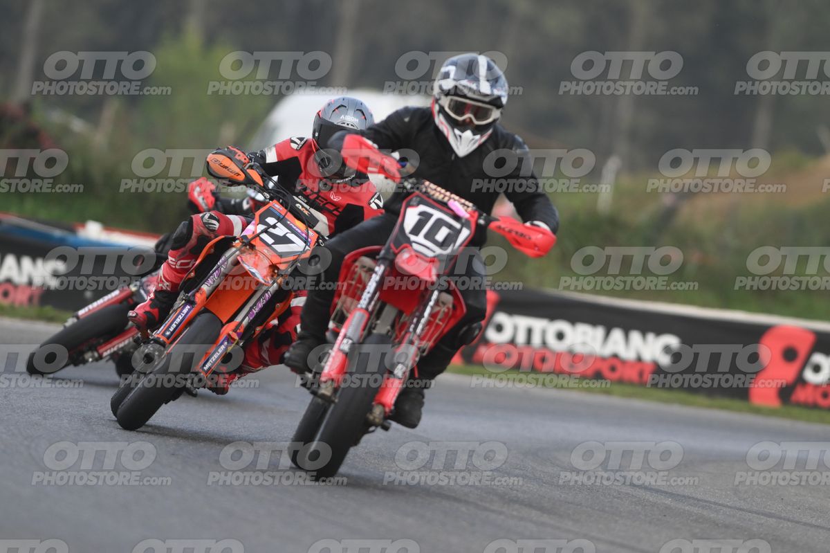 SUPERMOTO 10 (RED) · DSH_0639