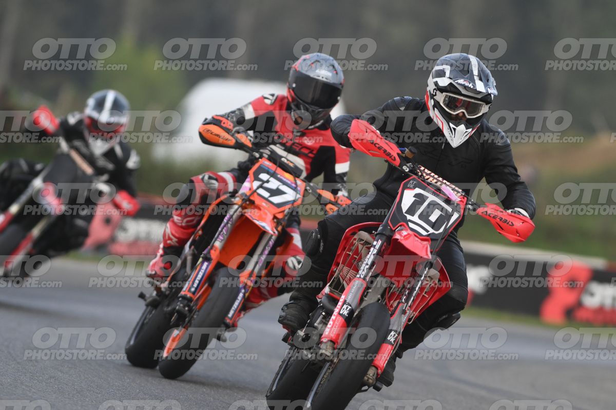 SUPERMOTO 10 (RED) · DSH_0640