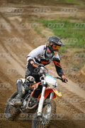 KTM ORANGE WHITE - BLACK WHITE ORANGE SUIT - BLACK ORANGE HELMET · DSH_0680