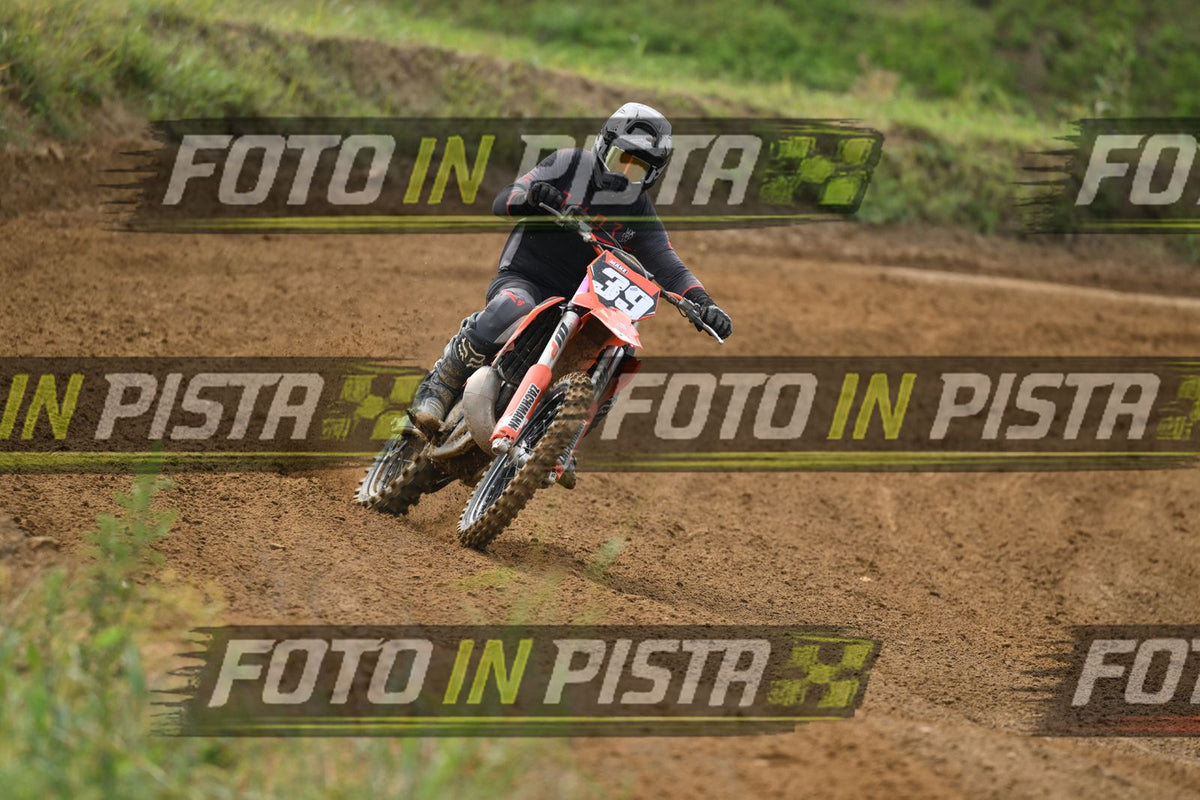 39 · DSH_0694