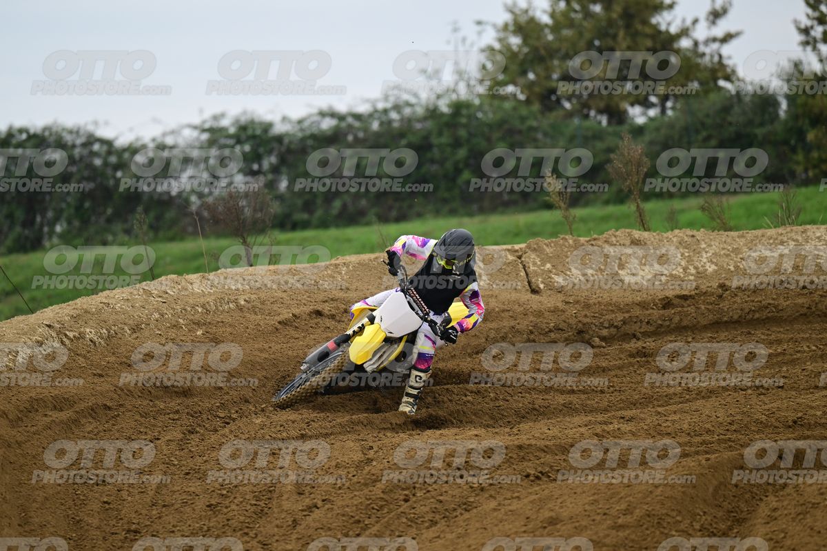 0 - HONDA WHITE YELLOW - WHITE PINK SUITE (BLACK FLUO YELLOW HELMET) · DSH_0697