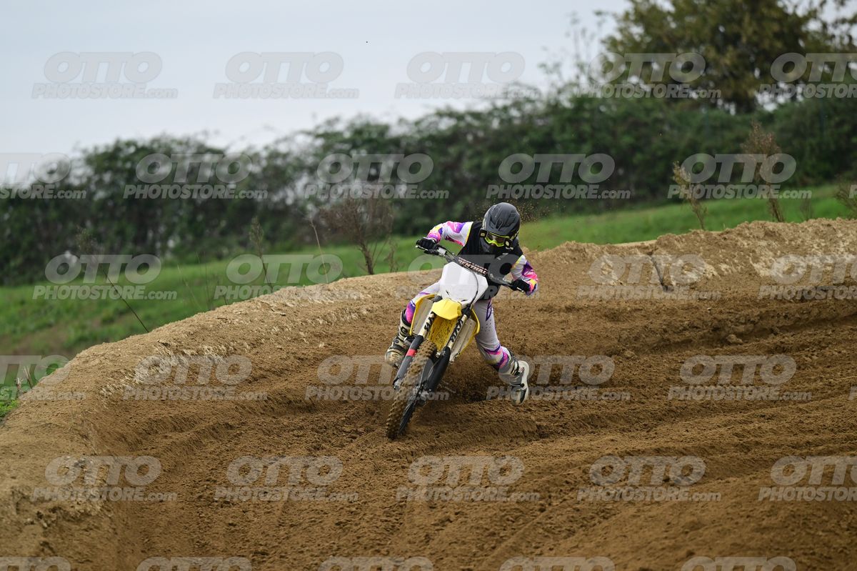 0 - HONDA WHITE YELLOW - WHITE PINK SUITE (BLACK FLUO YELLOW HELMET) · DSH_0698