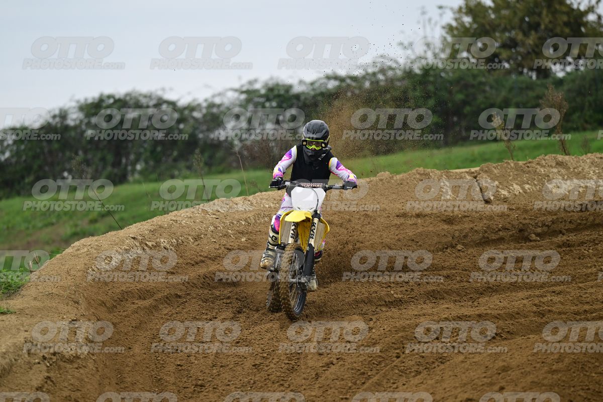 0 - HONDA WHITE YELLOW - WHITE PINK SUITE (BLACK FLUO YELLOW HELMET) · DSH_0699