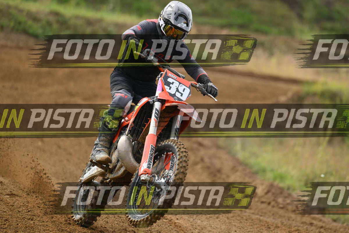 39 · DSH_0701