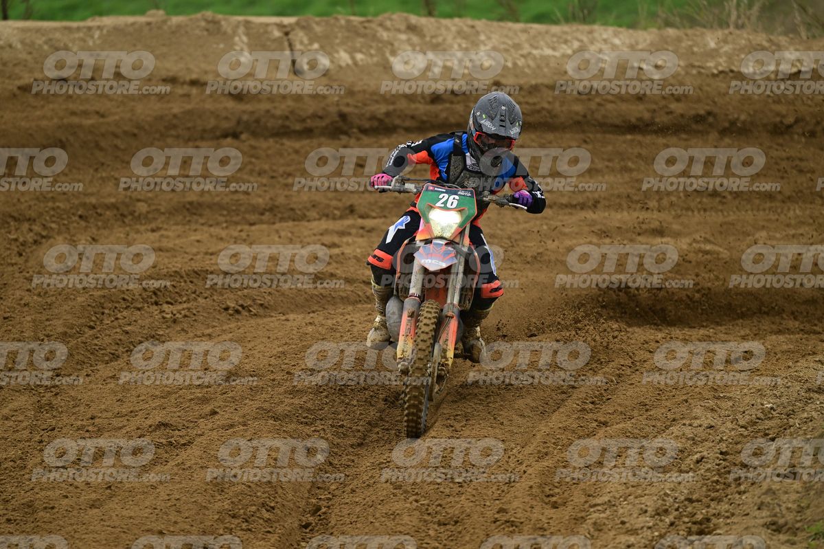 26 · DSH_0714