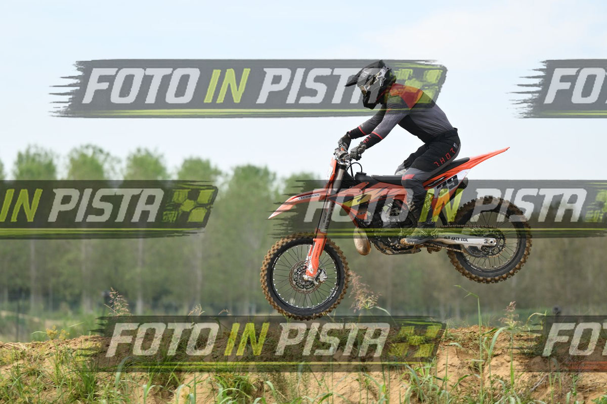 39 · DSH_0717