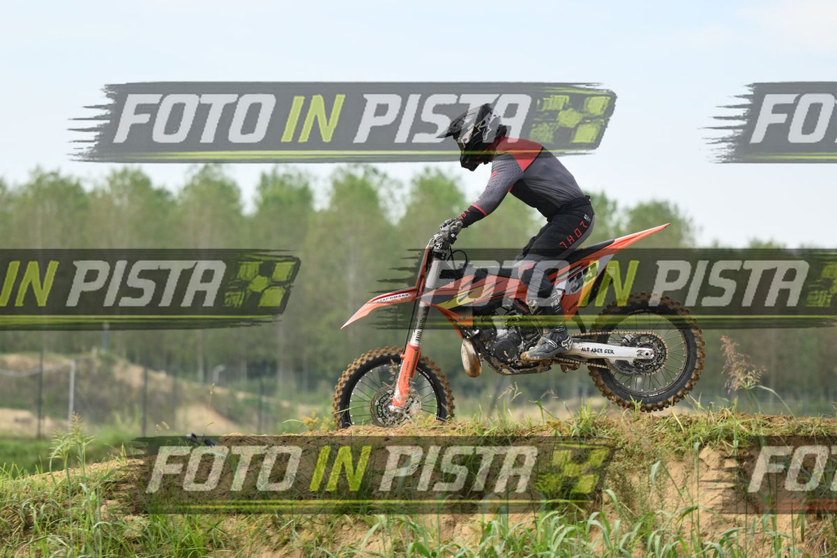 39 · DSH_0718