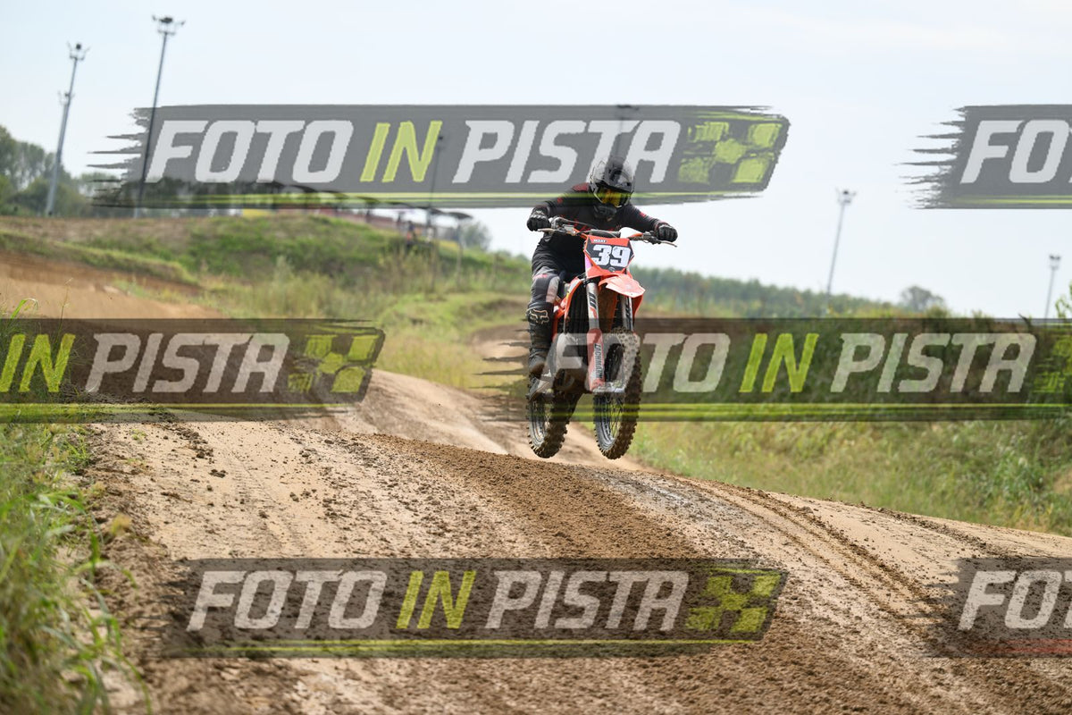 39 · DSH_0747