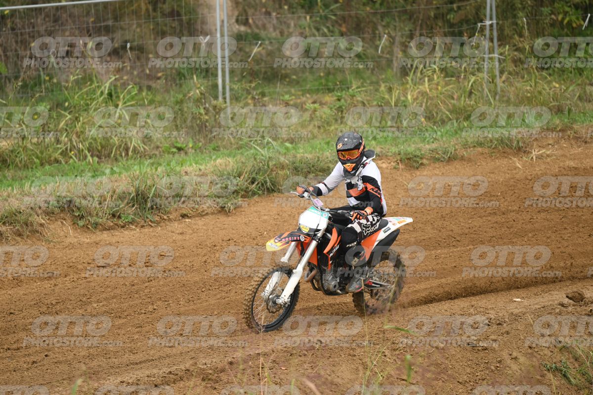KTM ORANGE WHITE - BLACK WHITE ORANGE SUIT - BLACK ORANGE HELMET · DSH_0799