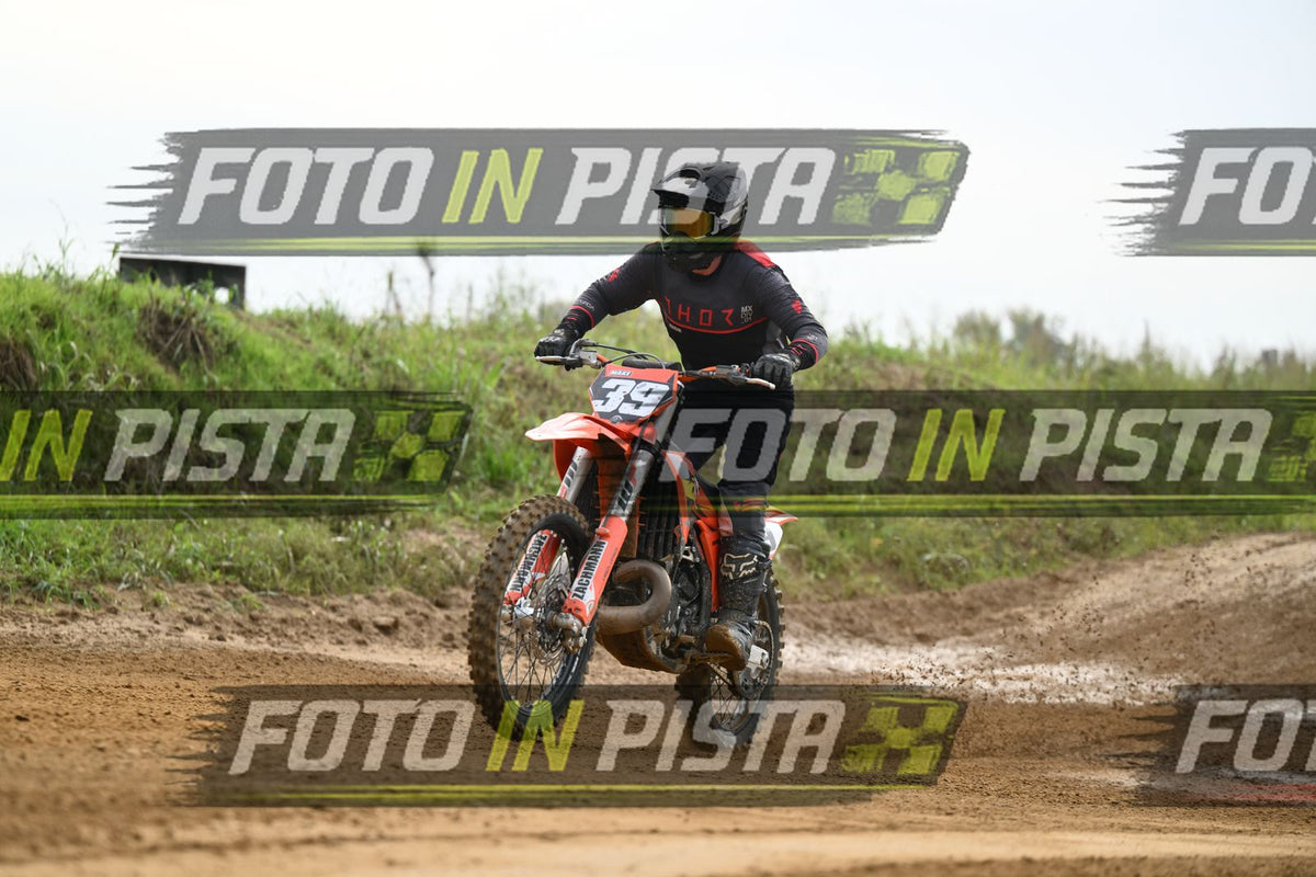 39 · DSH_0816