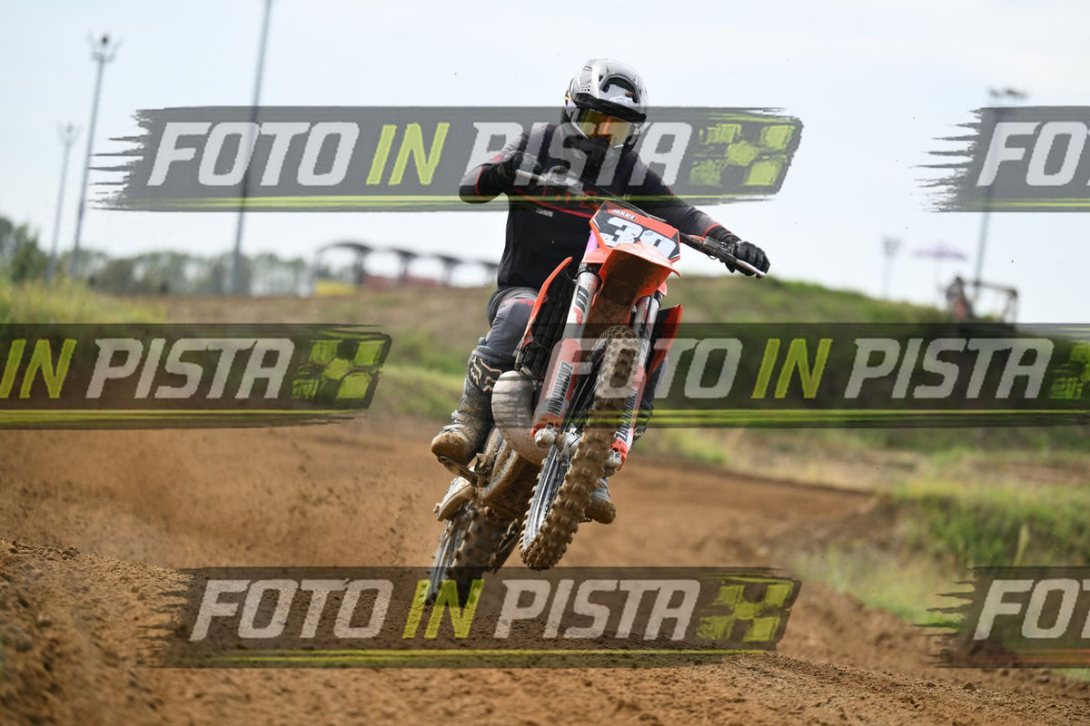 39 · DSH_0857
