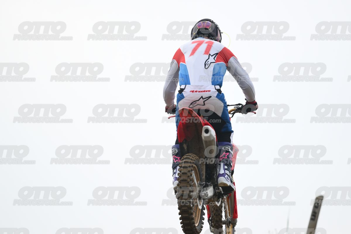 HONDA CRF - White Red Blue Honda Suite · DSH_0882