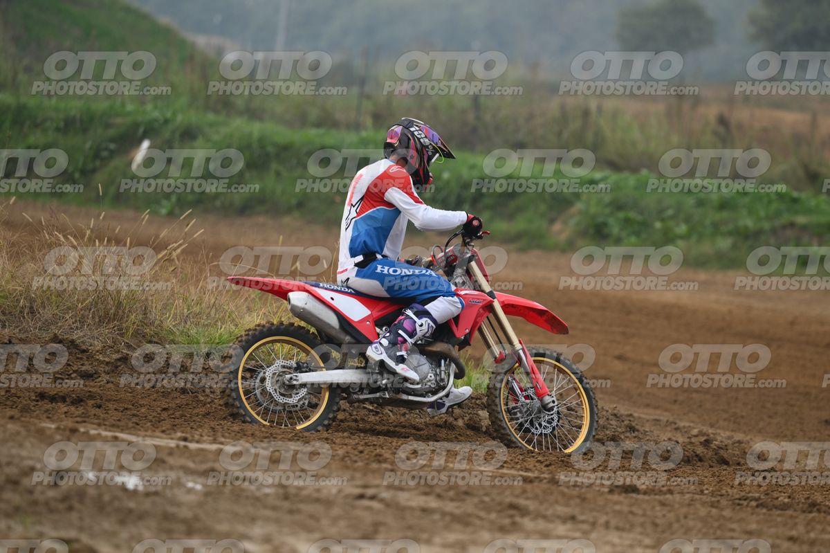 HONDA CRF - White Red Blue Honda Suite · DSH_0890