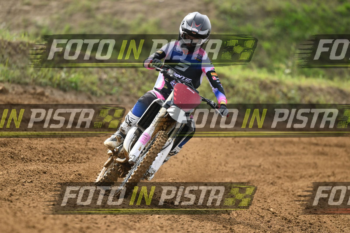 FANTIC RED PINK · DSH_0911