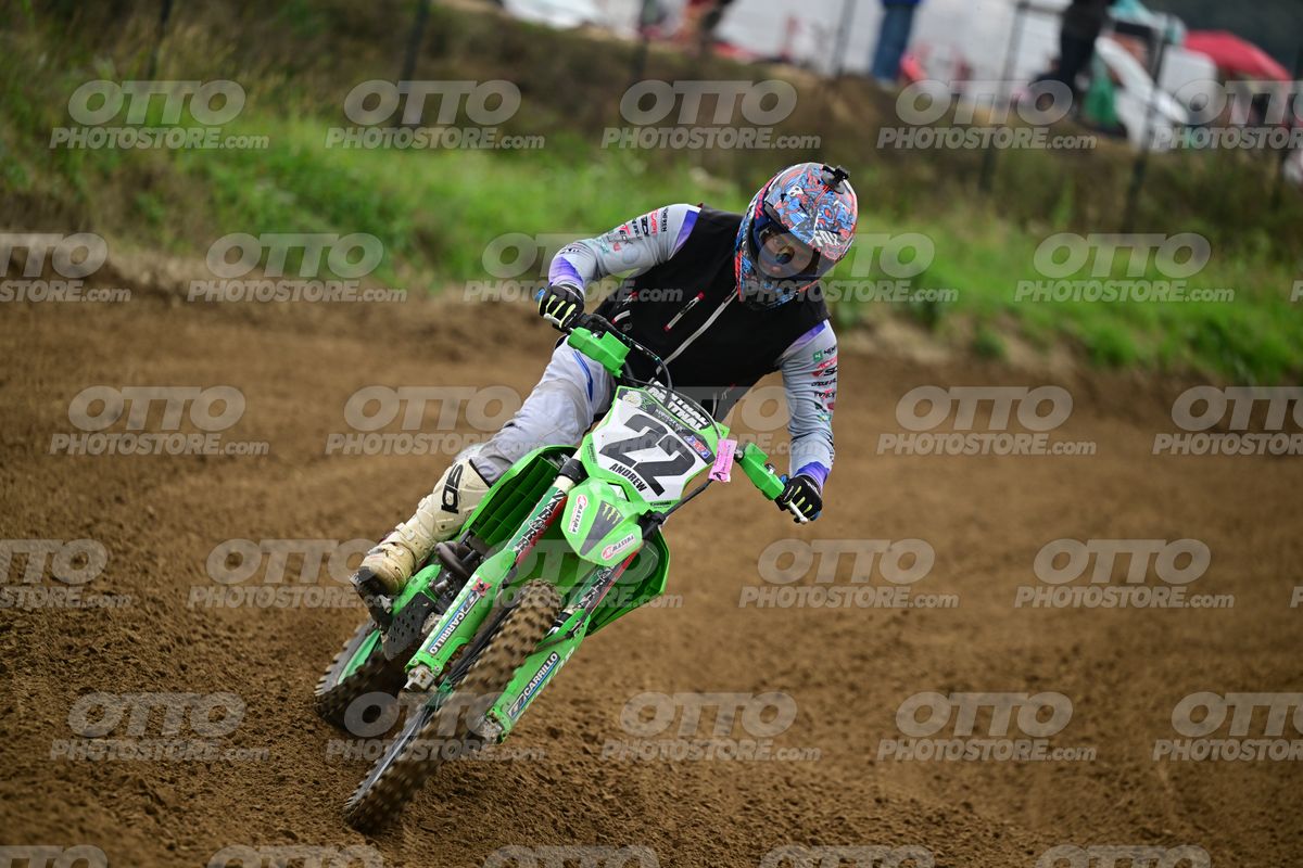 22 · DSH_0936