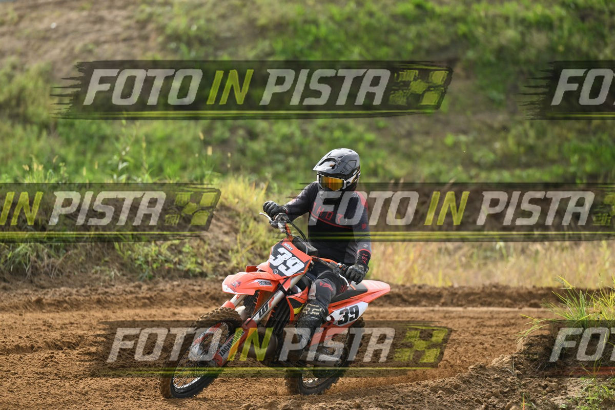 39 · DSH_0948