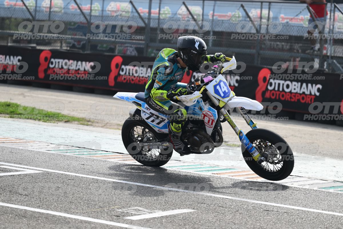 SUPERMOTO 14 · DSH_0999
