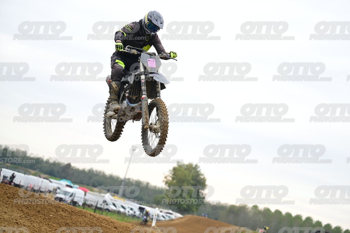 0 - KTM BLACK WHITE - BLACK FLUO YELLOW SUITE (GREY YELLOW HELMET) · DSH_1024