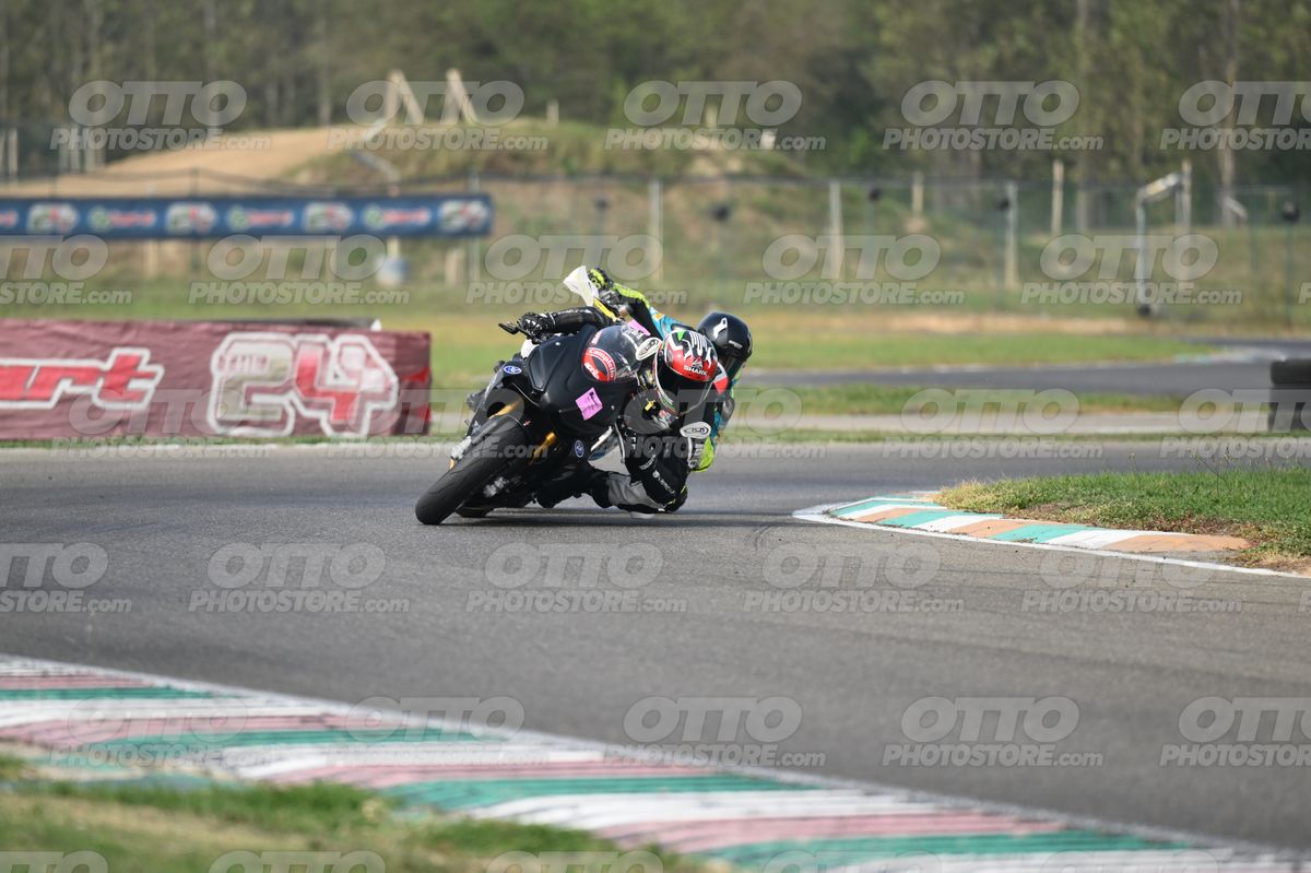 SUPERMOTO 14 · DSH_1024
